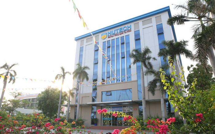 Hai bảo vệ trường ĐH HUTECH xảy ra xô xát trong lúc đánh bài, 1 người tử vong Ảnh 2