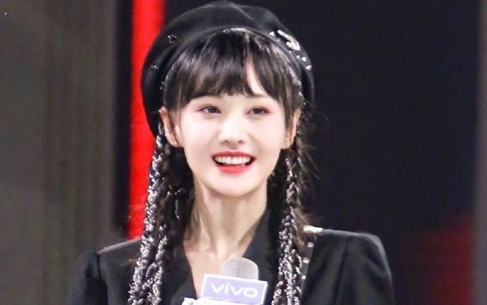 Lại bị nhà sản xuất kiện đòi bồi thường, Trịnh Sảng 'ăn dầm nằm dề' ở Mỹ để trốn nợ Ảnh 2