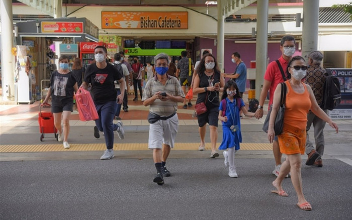 Để F1 đi làm - Singapore táo bạo quyết định sống chung với đại dịch Ảnh 2