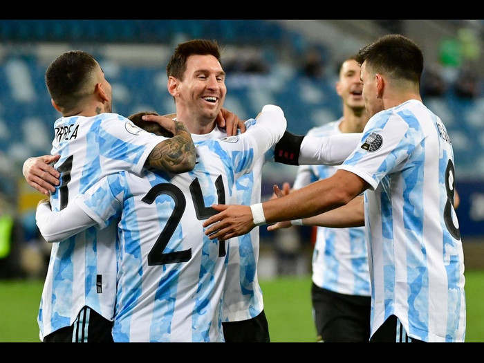 Bolivia 1-4 Argentina: Show diễn của Messi trong ngày đi vào lịch sử Albiceleste Ảnh 1