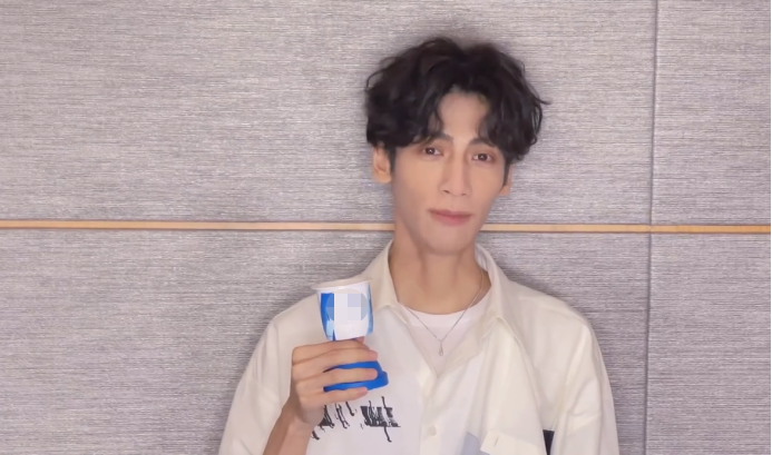 La Vân Hi lại khiến fan hoang mang với gương mặt gầy hốc hác, tiều tụy như bộ xương khô Ảnh 3