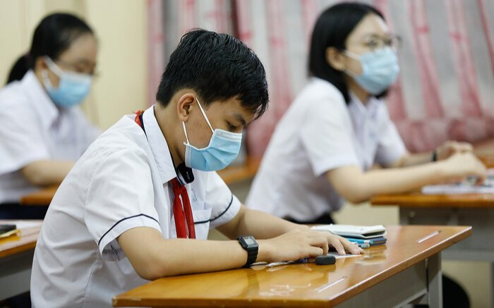 Hà Nội tuyển thẳng 21 học sinh thuộc diện F0, F1 vào lớp 10 Ảnh 2