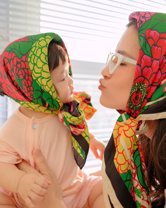 Đông Nhi nhận kết đắng khi khoe ảnh 'như hai giọt nước' với con gái Ảnh 3