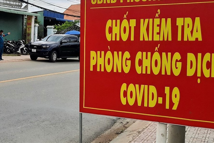 Một chốt kiểm dịch ở tỉnh Bình Dương. Ảnh: Lao động