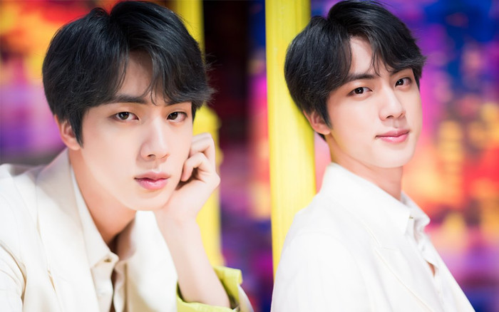 Ăn mặc giản dị, Jin (BTS) vẫn khiến thành viên cùng nhóm cảm thán vì... quá điển trai Ảnh 2