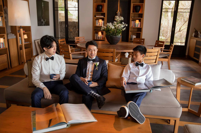 Ảnh cưới ngọt ngào của Hoa hậu Thu Hoài: 'Chúng tôi đang rất hạnh phúc khi chính thức thành vợ và chồng' Ảnh 9