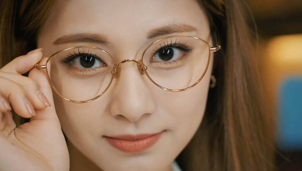 Tzuyu 'bùng nổ visual' trong dự án solo đầu tay sau 6 năm hoạt động cùng Twice Ảnh 3