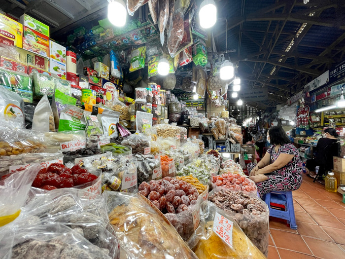 Quận Bình Tân tạm dừng hoạt động chợ truyền thống trên địa bàn trong 2 tuần. Ảnh: Nguyên Vũ/Thanh Niên