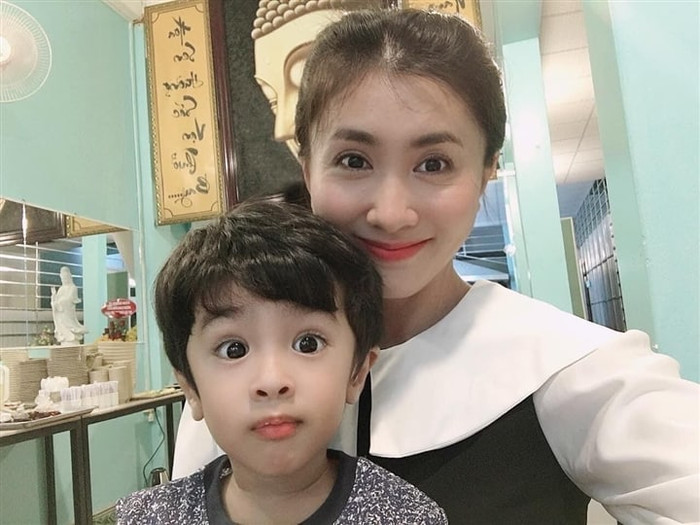 Người đẹp cũng từ giã nghiệp diễn viên khi kết hôn. Điều này làm nhiều khán giả nuối tiếc.