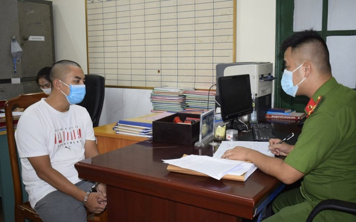 Một cán bộ CDC Hải Dương tự ý giả chữ ký lãnh đạo, cấp giấy xét nghiệm Covid- 19 để thu lợi bất chính Ảnh 2