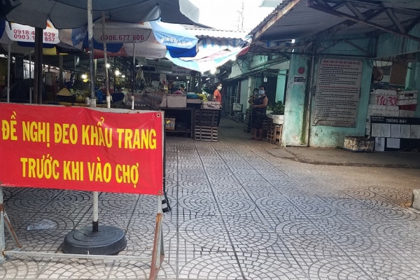 Đã có 93 chợ truyền thống tạm đóng cửa vì dịch Covid- 19, Sở Công Thương TP.HCM gửi công văn khẩn Ảnh 1