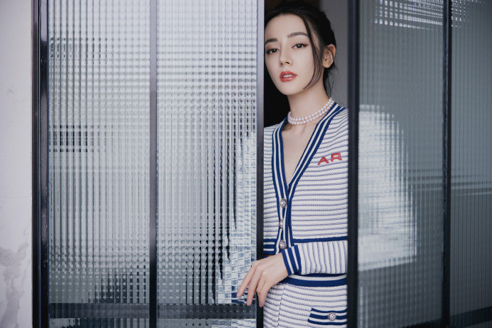 'Cặp đôi màn ảnh đẹp như mơ' Tiêu Chiến và Địch Lệ Nhiệt Ba sẽ nên duyên trong phim mới? Ảnh 15