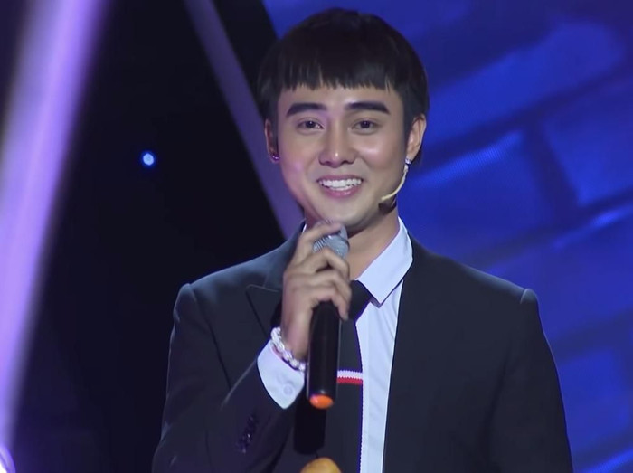 Đạt G trong show gần đây.