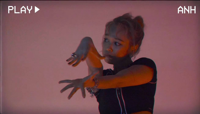 Cận cảnh nhan sắc của nữ idol gen Z người Việt sắp debut ở làng giải trí xứ kim chi Ảnh 9