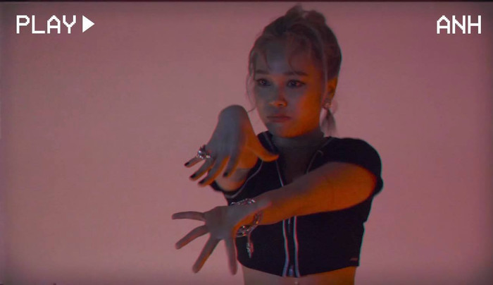 Cận cảnh nhan sắc của nữ idol gen Z người Việt sắp debut ở làng giải trí xứ kim chi Ảnh 7