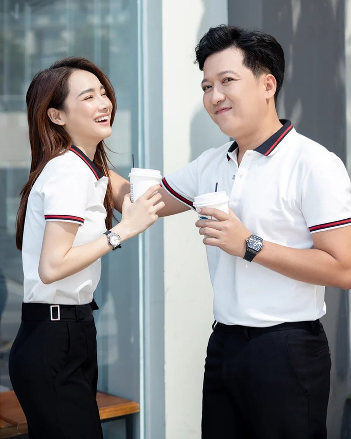 Bức ảnh cực kỳ xinh yêu của hai vợ chồng mà Nhã Phương vừa đăng lên trang cá nhân.