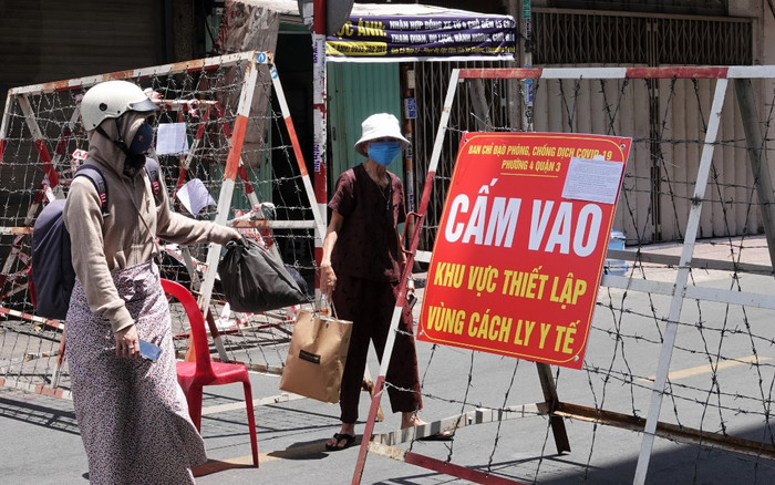 Phát hiện 37 ca nghi nhiễm COVID-19, TP.HCM phong toả 2 tuyến đường thuộc quận 3 để phòng dịch Ảnh 2