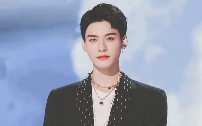 Thời tới cản không kịp: Thành Long mời Cung Tuấn đóng chung phim, đối đầu với John Cena? Ảnh 2