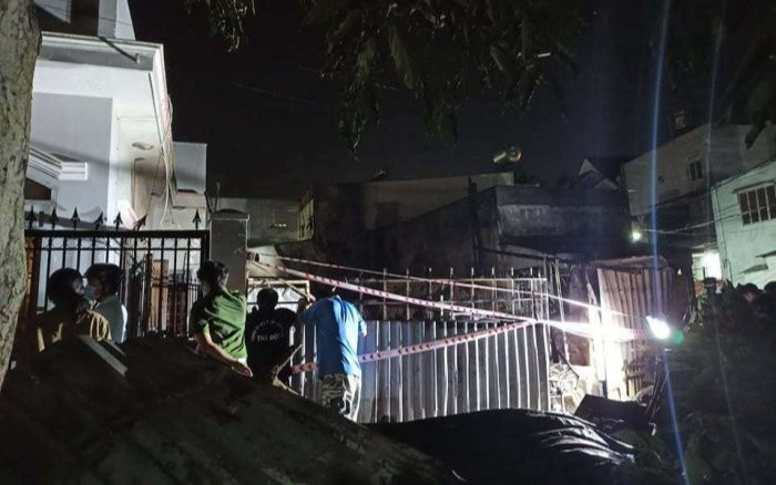 TP.HCM: Cháy nhà trong khu vực đang phong tỏa, 1 người phụ nữ tử vong Ảnh 2