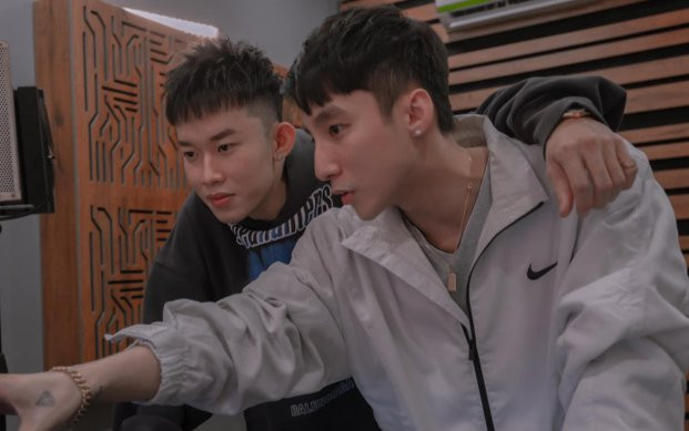 'Kay Trần về M-TP làm talent, chứ đâu phải để thành Sơn Tùng thứ 2 đâu ta?' Ảnh 2