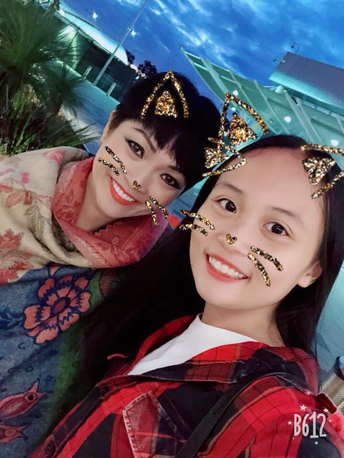 Phương Thanh từng chia sẻ, ngoài làm mẹ cô còn làm một người bạn của con gái.