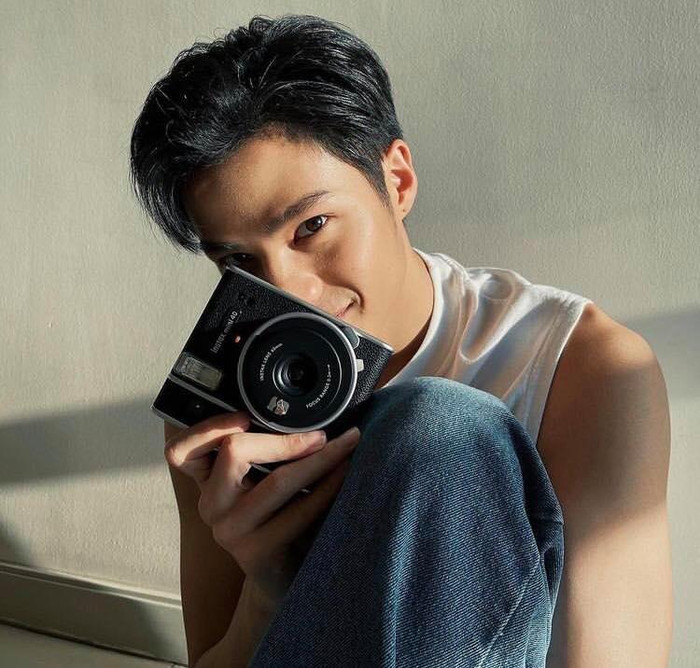 Pimtha và Bank Thiti sẵn sàng chịu trách nhiệm pháp lý vì không thực hiện quy định phòng dịch COVID-19 Ảnh 8