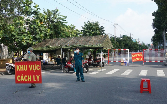 Dịch diễn biến phức tạp, Bình Dương giãn cách toàn thành phố Dĩ An từ 0 giờ đêm nay Ảnh 2