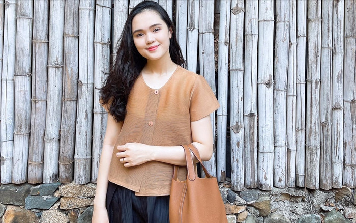 Vợ Duy Mạnh lộ vòng 2 'lùm lùm' khiến fan tò mò: 'Bé Ú sắp có em chăng?' Ảnh 2