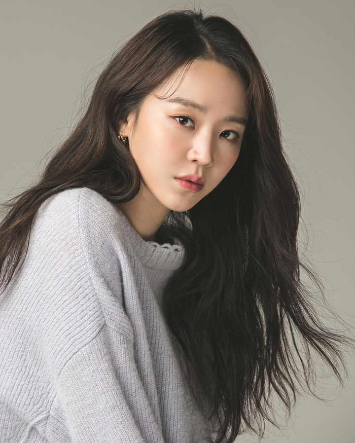 Kang Tae Oh bén duyên cùng Shin Hye Shin trong phim 'Open the Door' Ảnh 7