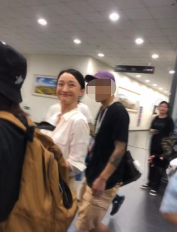 Châu Tấn khoe vóc dáng thon gọn, trẻ trung trên phim trường dù đã ở tuổi 46 Ảnh 7