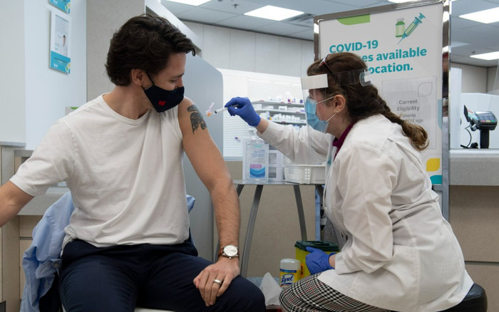 Tiêm vaccine Covid-19 nhưng không gặp phản ứng phụ có sao không? Ảnh 2