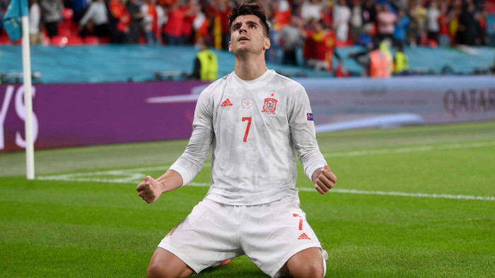Morata đưa trận đấu về vạch xuất phát.