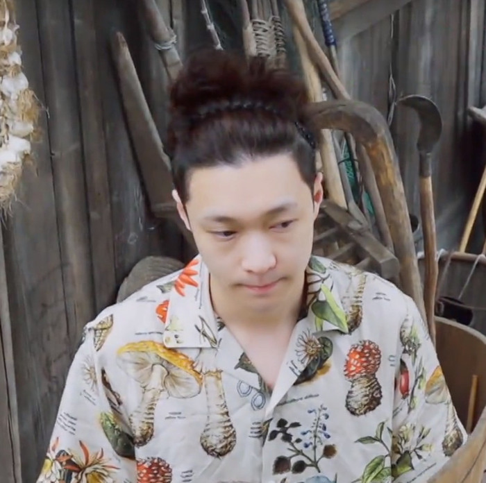 Gương mặt Lay Trương Nghệ Hưng sưng húp, nguyên nhân khiến ai cũng bất ngờ Ảnh 8