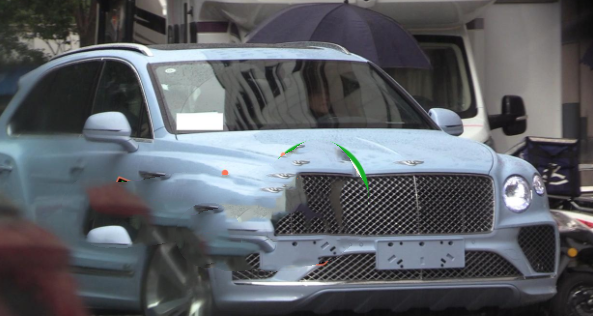 Mẹ vợ tương lai của Lộc Hàm thật giàu có: Lái xe hơn 10 tỷ chở Quan Hiểu Đồng đến ở nhà bạn trai Ảnh 5