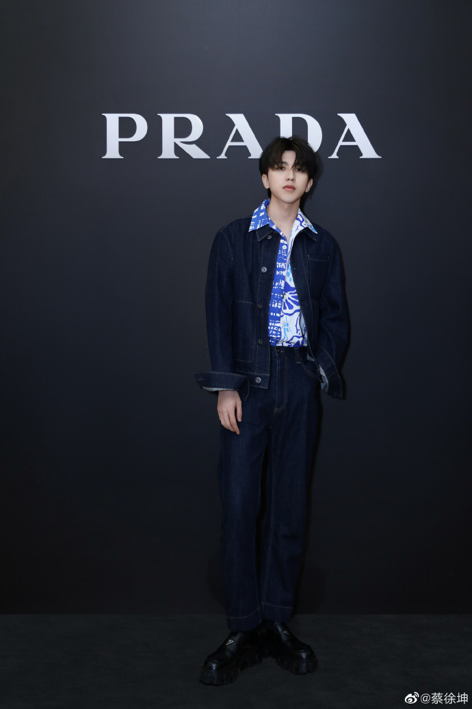 Tiêu Chiến, Cung Tuấn và Thái Từ Khôn chuẩn bị hợp tác trong show mới? Ảnh 11