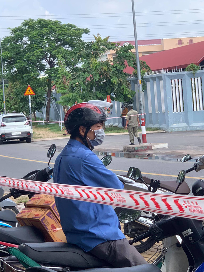 Với bất kỳ người cha, người mẹ nào có con tham dự kỳ thi năm nay, đều mang trong lòng những nỗi niềm chung