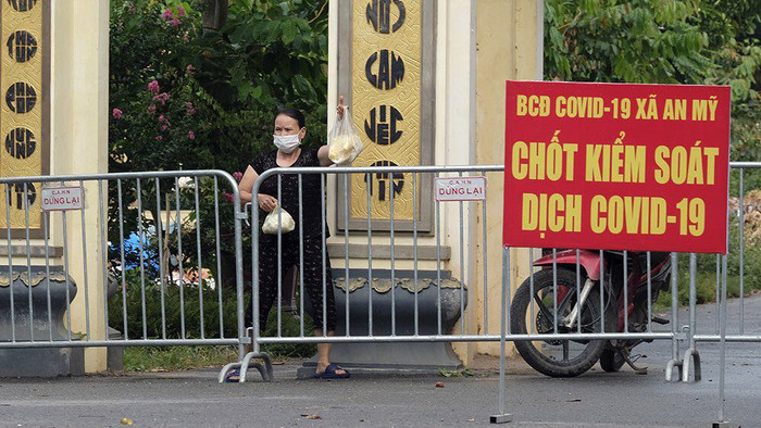 Hà Nội: Chùm ảnh 2 thôn ở Mỹ Đức trong ngày đầu cách ly y tế Ảnh 3