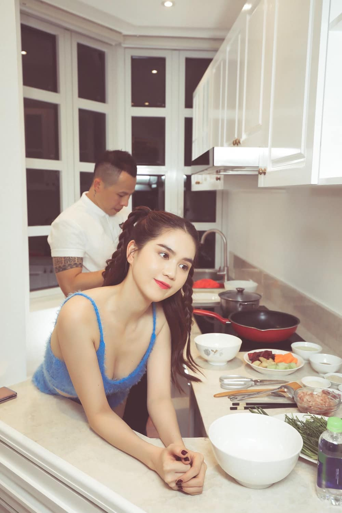 Ngọc Trinh - Vũ Khắc Tiệp là đôi bạn thân của showbiz Việt nhiều năm.