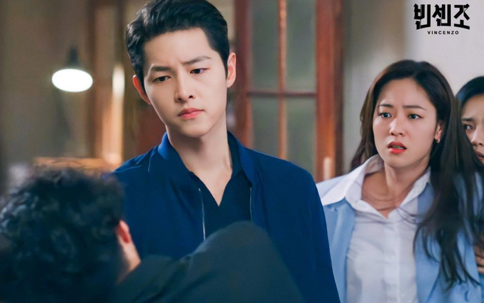 Bất chấp bê bối xây biệt thự gây tai nạn, Song Joong Ki vẫn ủng hộ 'tình tin đồn' Jeon Yeo Bin Ảnh 2