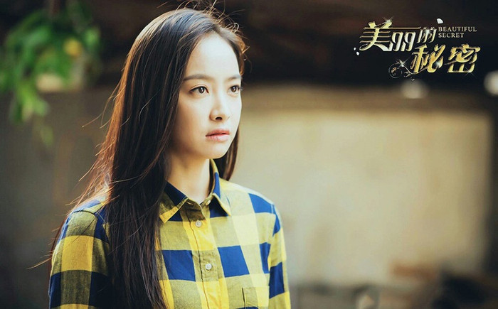 Tống Thiến với 3 tác phẩm gồm Trạm tiếp theo là hạnh phúc, Ánh trăng không hiểu lòng tôi và Bí mật của Mỹ Lệ