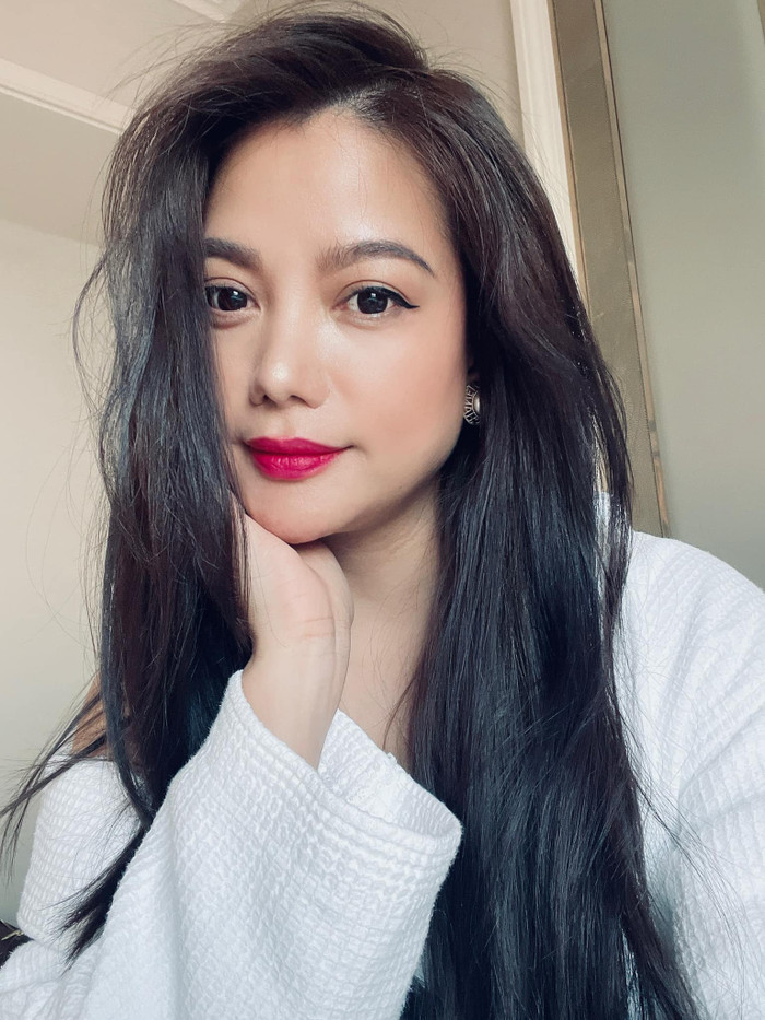 Hậu tin đồn mang thai, Trương Ngọc Ánh đăng ảnh selfie khoe nhan sắc xinh đẹp.