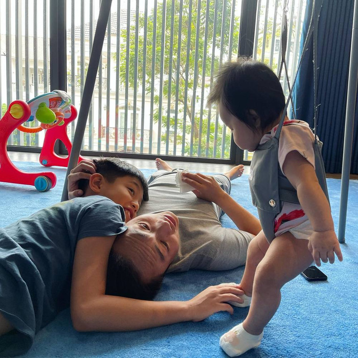 Giữa mùa dịch bệnh, Subeo cùng vợ chồng Cường Đô La có hành động đẹp, đáng ý là biểu cảm của Suchin Ảnh 5