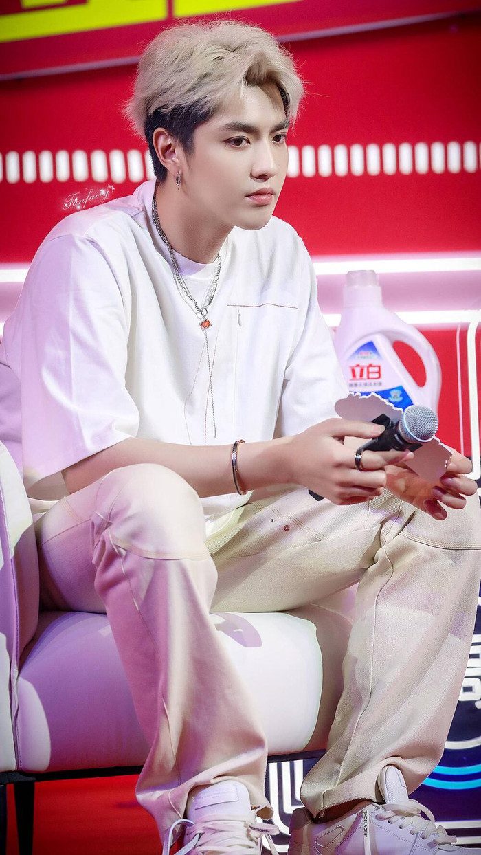 Ngô Diệc Phàm khởi kiện bạn gái cũ vì bị bóc phốt, Cnet mỉa mai: 'Có thắng kiện cũng chẳng ai tin' Ảnh 4