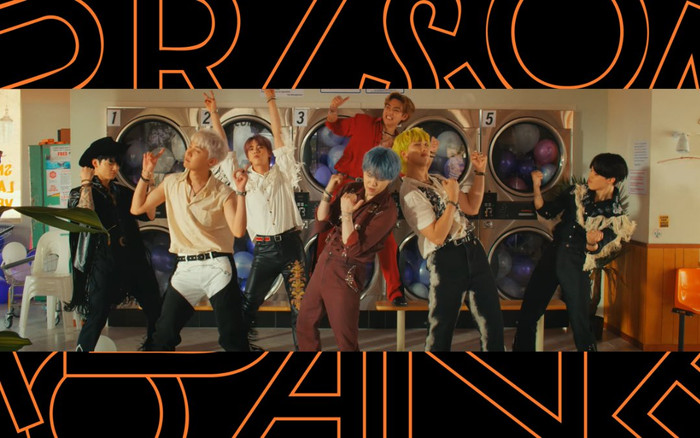 BTS quẩy banh nóc trong 'Permission to Dance': Mấy anh cao bồi trong MV á, ảnh ngon! Ảnh 2