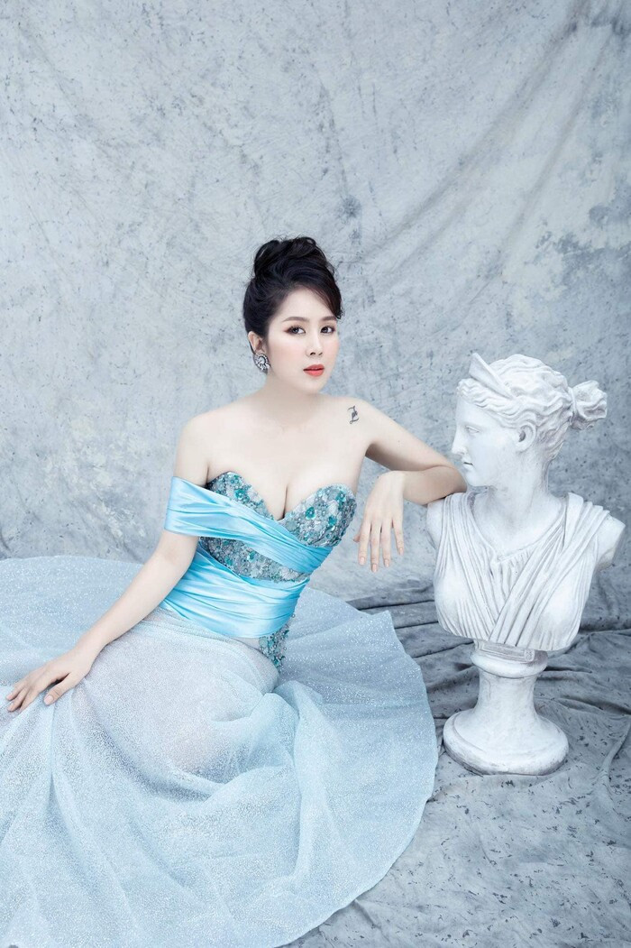 Hậu giảm cân, Lê Phương từng khoe ảnh đẹp như nữ thần khiến ai nhìn cũng phải xuýt xoa ngưỡng mộ.