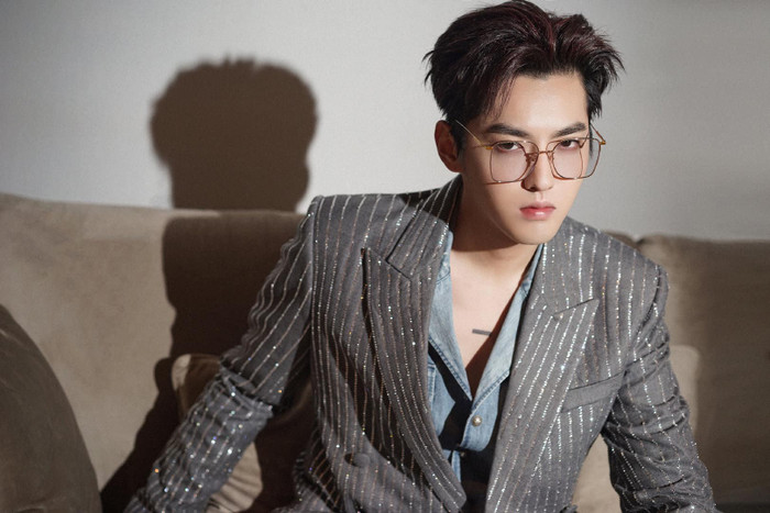 Drama gay cấn giữa Ngô Diệc Phàm và bạn gái hotgirl: Nhà trai đòi kiện, nhà gái muốn báo cảnh sát Ảnh 4