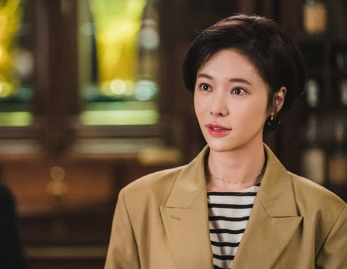 Hwang Jung Eum rút đơn ly hôn, lộ ảnh đi du lịch cùng chồng và con trai Ảnh 8