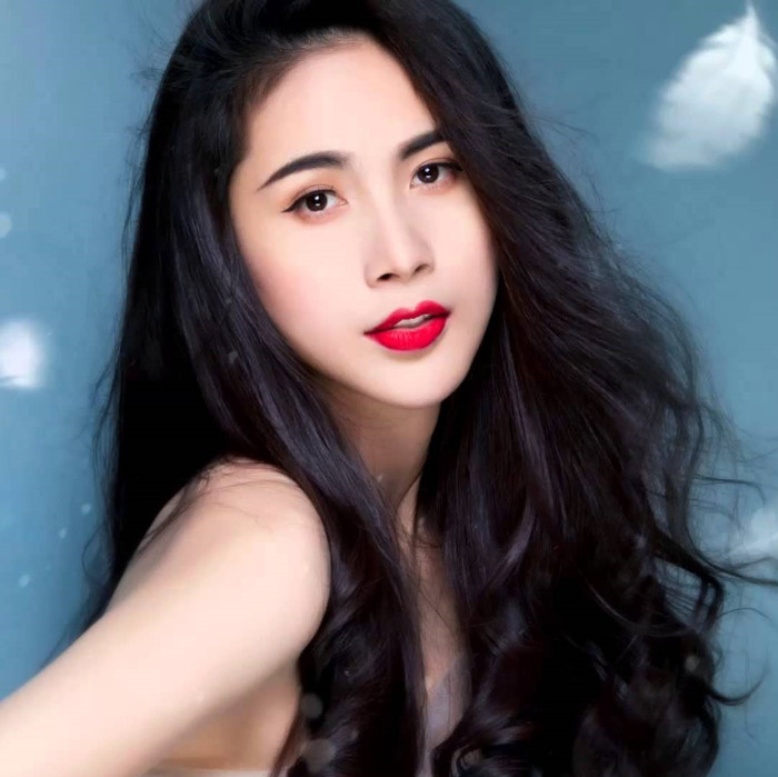 Thủy Tiên cũng chính là cái tên vô cùng 'hot' lúc bấy giờ.