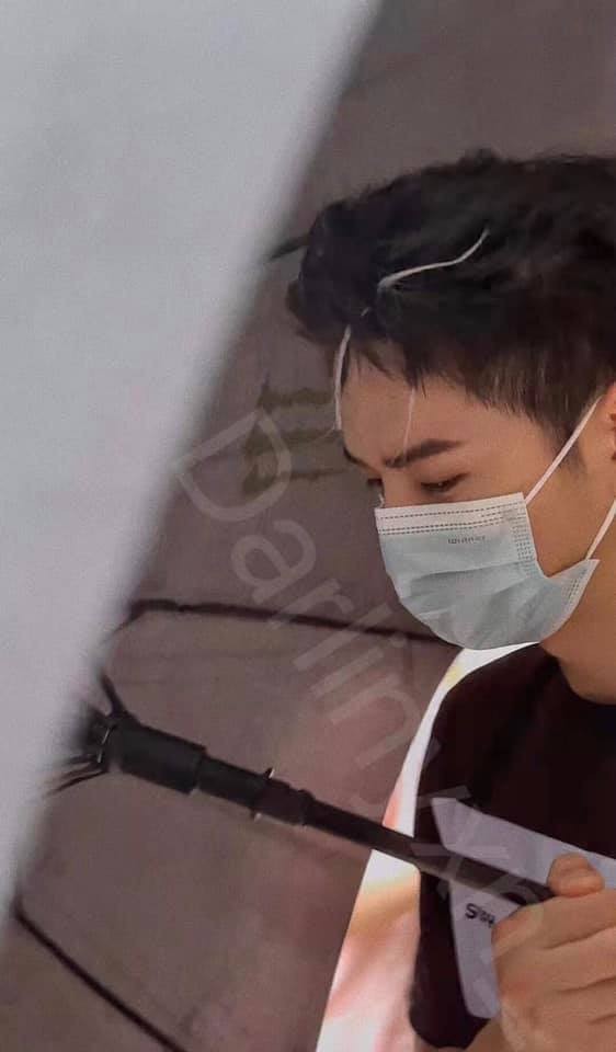 Sự thật đằng sau mái tóc trắng của Vương Nhất Bác khi ghi hình Street Dance Of China 4 Ảnh 8