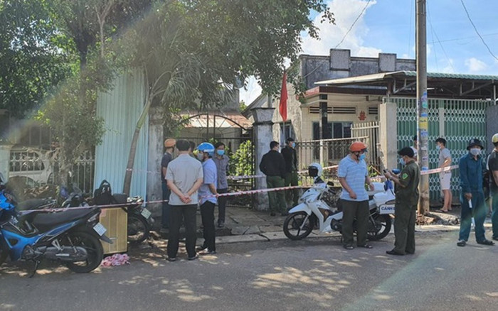 Hai mẹ con giáo viên tử vong bất thường trong nhà, nghi bị cắt cổ Ảnh 2